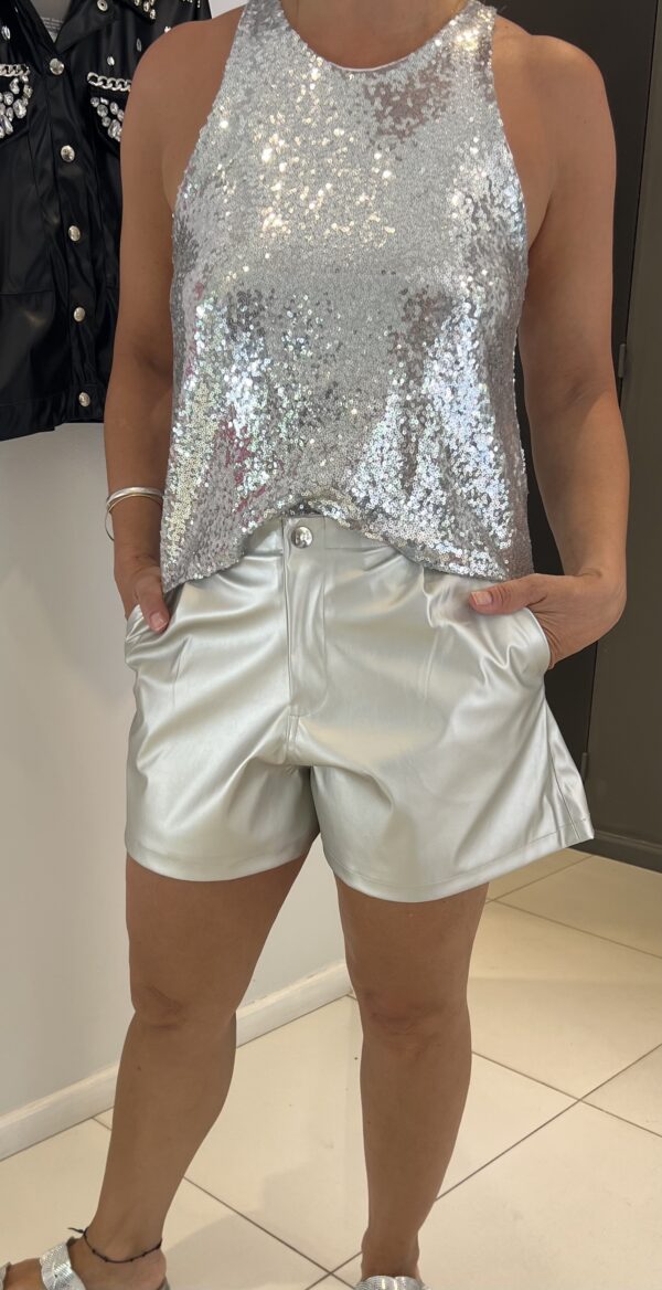 Short  Laonina